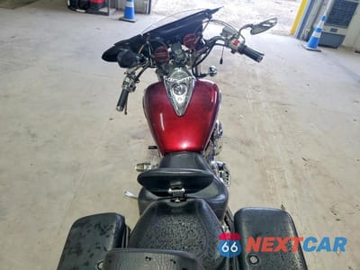 Zdjęcie 6 z 9 samochodu: 2006 HONDA VTX1300 C VIN:1HFSC55016A215000 - miniatura
