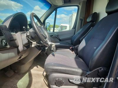 Zdjęcie 7 z 13 samochodu: 2018 MERCEDES BENZ SPRINTER BOX TRUCK VIN:WDAPF4CC3J9768310 - miniatura