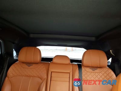 Zdjęcie 10 z 13 samochodu: 2017 BENTLEY BENTAYGA VIN:SJAAC2ZV7HC014561 - miniatura