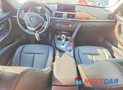 Zdjęcie 8 z 13 samochodu: 2015 BMW 328 XI VIN:WBA3B3G5XFNR85927 - miniatura