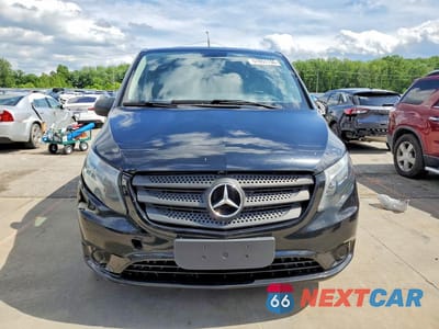 Piąte zdjęcie samochodu w środku: 2018 MERCEDES-BENZ METRIS VIN:WD4PG2EE2J3363478 - miniatura