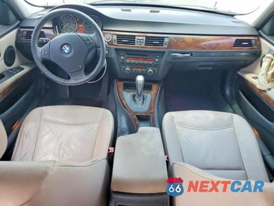 Zdjęcie 8 z 12 samochodu: 2011 BMW 328 I VIN:WBAPH7C59BE850638 - miniatura