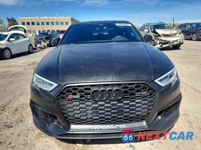 Piąte zdjęcie samochodu w środku: 2020 AUDI RS3 VIN:WUABWGFFXLA903351 - miniatura