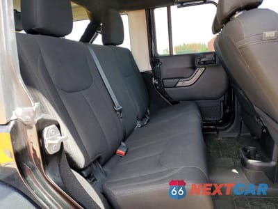 Zdjęcie 10 z 11 samochodu: 2018 JEEP WRANGLER UNLIMITED SPORT VIN:1C4HJWDG0JL882703 - miniatura