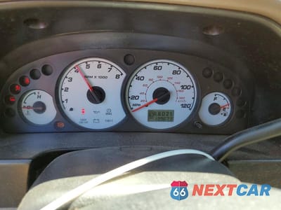 Zdjęcie 9 z 12 samochodu: 2002 FORD ESCAPE VIN:1FMYU03172KD33794 - miniatura