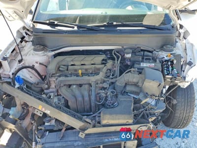 Zdjęcie 11 z 12 samochodu: 2021 HYUNDAI VENUE SE VIN:KMHRB8A38MU065472 - miniatura