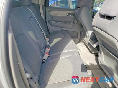 Zdjęcie 11 z 12 samochodu: 2017 CHEVROLET TRAVERSE LS VIN:1GNKRFED0HJ181062 - miniatura