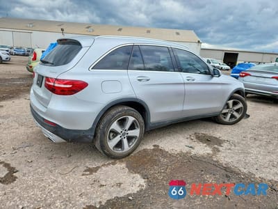 Trzecie zdjęcie samochodu z tyłu: 2019 MERCEDES-BENZ GLC 300 4MATIC VIN:WDC0G4KB5KV194946 - miniatura