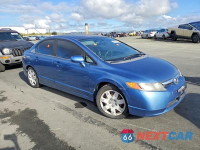Czwarte zdjęcie samochodu z boku: 2008 HONDA CIVIC LX VIN:1HGFA16538L057983 - miniatura
