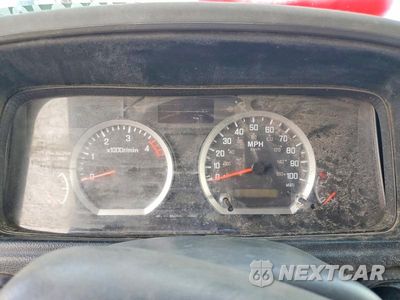 Zdjęcie 9 z 13 samochodu: 2015 ISUZU REACH NPR VIN:JALB4T171F7W00034 - miniatura