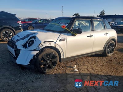 2024 MINI COOPER S WMW53DK05R2U64241 - główne zdjęcie licytacji z USA - miniatura