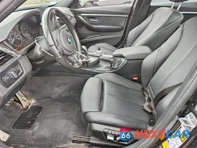 Zdjęcie 7 z 12 samochodu: 2017 BMW 330 XI VIN:WBA8D9G38HNU64709 - miniatura