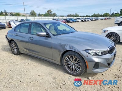 Czwarte zdjęcie samochodu z boku: 2023 BMW 330I VIN:3MW69FF05P8D18025 - miniatura