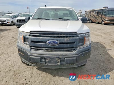Piąte zdjęcie samochodu w środku: 2020 FORD F150 VIN:1FTMF1EBXLKD91005 - miniatura