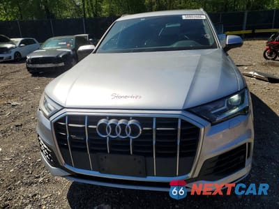 Piąte zdjęcie samochodu w środku: 2021 AUDI Q7 VIN:WA1LJAF78MD036158 - miniatura
