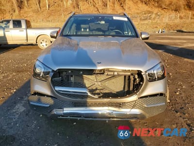 Piąte zdjęcie samochodu w środku: 2020 MERCEDES-BENZ GLE 350 4MATIC VIN:4JGFB4KB1LA174857 - miniatura