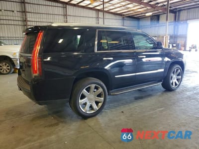 Trzecie zdjęcie samochodu z tyłu: 2018 CADILLAC ESCALADE LUXURY VIN:1GYS4BKJ7JR395770 - miniatura