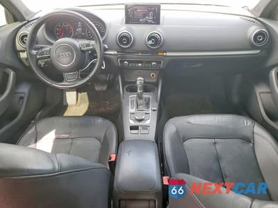 Zdjęcie 9 z 13 samochodu: 2015 AUDI A3 VIN:WAUACGFF0F1108005 - miniatura