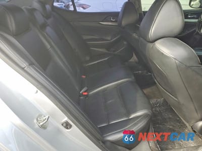 Zdjęcie 10 z 12 samochodu: 2018 NISSAN MAXIMA 3.5 SV VIN:1N4AA6AP8JC385362 - miniatura