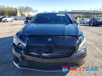 Piąte zdjęcie samochodu w środku: 2019 MERCEDES-BENZ CLA 250 VIN:WDDSJ4EB0KN763445 - miniatura