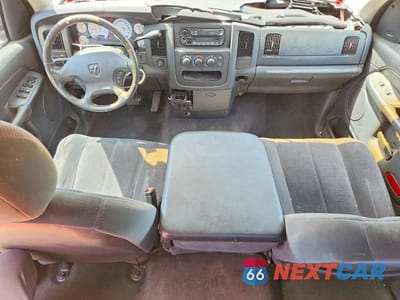 Zdjęcie 8 z 12 samochodu: 2002 DODGE RAM 1500 VIN:1D7HA18N72S609623 - miniatura