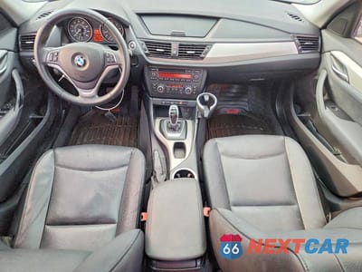 Zdjęcie 8 z 11 samochodu: 2015 BMW X1 SDRIVE28I VIN:WBAVM1C56FV497717 - miniatura