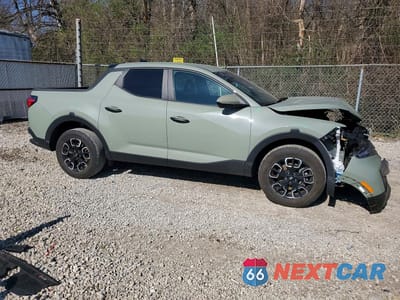 Czwarte zdjęcie samochodu z boku: 2024 HYUNDAI SANTA CRUZ SE VIN:5NTJADDE5RH121297 - miniatura