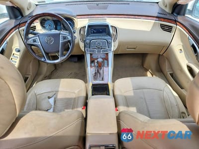 Zdjęcie 8 z 13 samochodu: 2010 BUICK LACROSSE CXL VIN:1G4GC5EG1AF307115 - miniatura