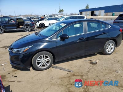 2017 CHEVROLET CRUZE LT 1G1BE5SM2H7138402 - główne zdjęcie licytacji z USA - miniatura