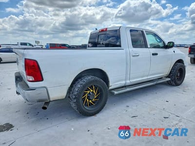 Trzecie zdjęcie samochodu z tyłu: 2015 RAM 1500 SLT VIN:1C6RR6GG3FS581856 - miniatura