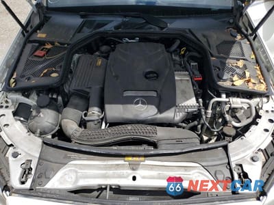 Zdjęcie 11 z 12 samochodu: 2015 MERCEDES-BENZ C 300 4MATIC VIN:55SWF4KBXFU029111 - miniatura