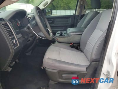 Zdjęcie 7 z 13 samochodu: 2019 RAM 1500 CLASSIC TRADESMAN VIN:1C6RR7KT0KS742975 - miniatura