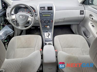 Zdjęcie 8 z 13 samochodu: 2010 TOYOTA COROLLA LE VIN:1NXBU4EE0AZ282400 - miniatura
