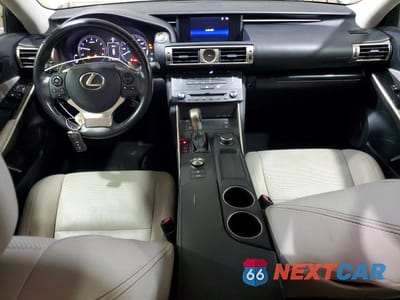 Zdjęcie 8 z 13 samochodu: 2016 LEXUS IS 300 VIN:JTHCM1D27G5008319 - miniatura