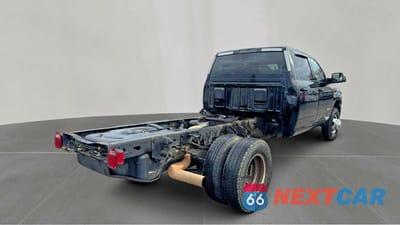 Czwarte zdjęcie samochodu z boku: 2022 RAM 3500 VIN:3C7WRSCL3NG207506 - miniatura