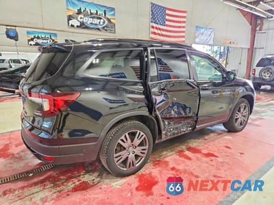 Trzecie zdjęcie samochodu z tyłu: 2022 HONDA PILOT SPORT VIN:5FNYF6H34NB078888 - miniatura