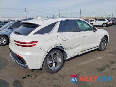 Trzecie zdjęcie samochodu z tyłu: 2026 GENESIS GV70 ADVANCED VIN:KMUMBDTB0TU252132 - miniatura