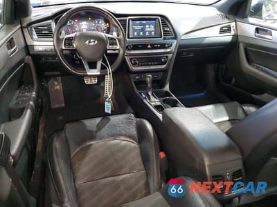 Zdjęcie 8 z 13 samochodu: 2019 HYUNDAI SONATA SPORT VIN:5NPE34AFXKH734870 - miniatura
