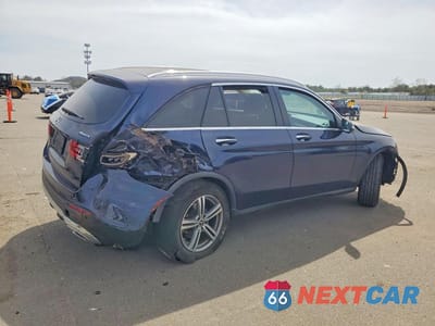 Trzecie zdjęcie samochodu z tyłu: 2022 MERCEDES-BENZ GLC 300 4MATIC VIN:W1N0G8EB4NG096422 - miniatura