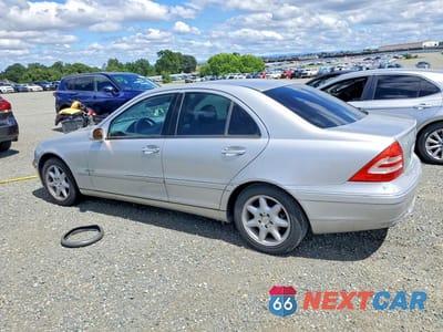 Drugie zdjęcie samochodu z przodu: 2003 MERCEDES-BENZ C 240 VIN:WDBRF61J63A470885 - miniatura