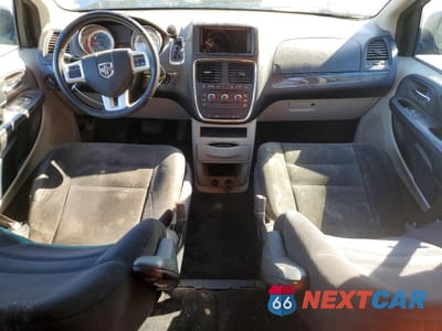 Zdjęcie 8 z 13 samochodu: 2015 DODGE GRAND CARAVAN SE VIN:2C4RDGBG6FR580948 - miniatura