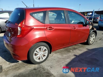 Trzecie zdjęcie samochodu z tyłu: 2019 NISSAN VERSA NOTE SV VIN:3N1CE2CP6KL359882 - miniatura