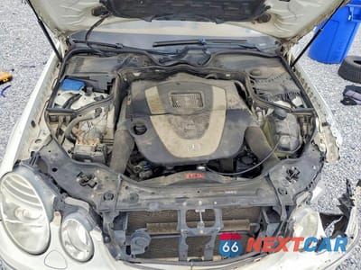 Zdjęcie 11 z 13 samochodu: 2008 MERCEDES-BENZ E 350 VIN:WDBUF56X38B213198 - miniatura