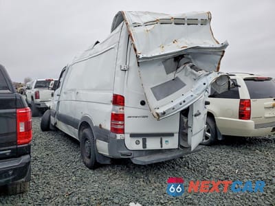 Drugie zdjęcie samochodu z przodu: 2016 MERCEDES BENZ SPRINTER 2500 UTILITY / SERVICE VAN VIN:WD3PE7DD9GP280454 - miniatura