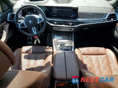 Zdjęcie 8 z 13 samochodu: 2025 BMW X5 M60I VIN:5UX33EU04S9Y01491 - miniatura