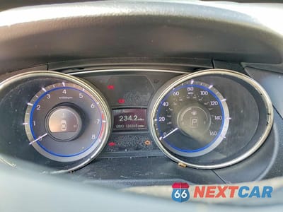 Zdjęcie 9 z 12 samochodu: 2013 HYUNDAI SONATA GLS VIN:5NPEB4ACXDH532705 - miniatura