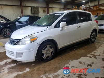 2011 NISSAN VERSA 1.8 S 3N1BC1CP1BL441465 - główne zdjęcie licytacji z USA - miniatura