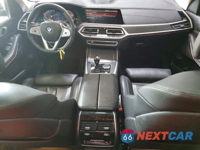 Zdjęcie 8 z 13 samochodu: 2022 BMW X7 XDRIVE40I VIN:5UXCW2C02N9M47756 - miniatura