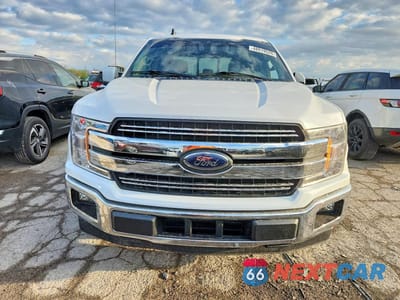 Piąte zdjęcie samochodu w środku: 2019 FORD F150 SUPERCREW VIN:1FTFW1C19KFC54857 - miniatura