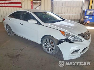 Czwarte zdjęcie samochodu z boku: 2012 HYUNDAI SONATA SE VIN:5NPEC4AC2CH446316 - miniatura